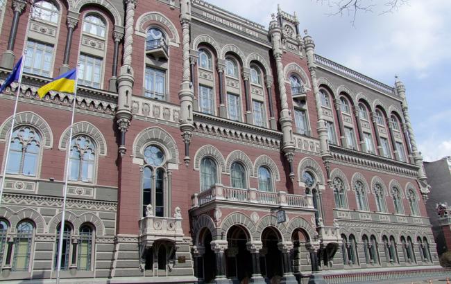 В апреле ускорился приток гривневых депозитов в банковскую систему, - НБУ