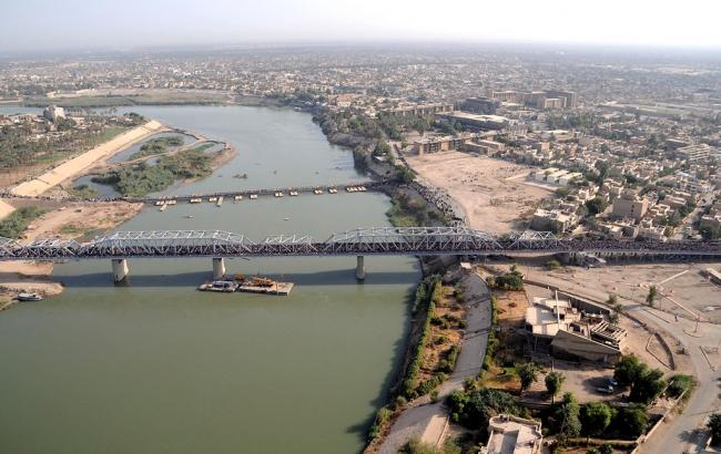 На рынке в Багдаде произошел взрыв, 8 погибших, более 30 раненых