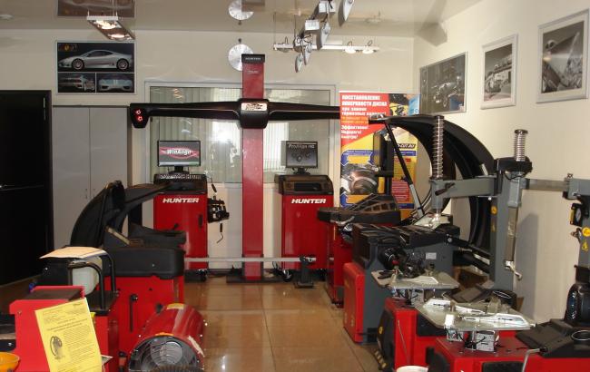 Устаткування для автосервісу в Україні