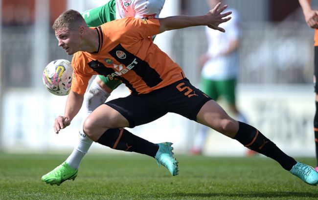 "Шахтер" вырвался в лидеры УПЛ: домучил "Верес" с голом именинника