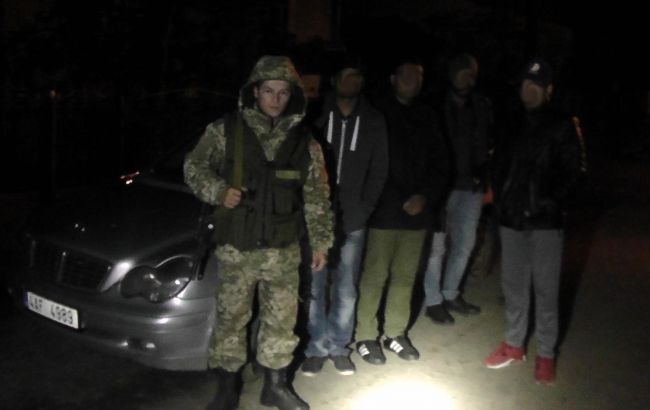 Прикордонники затримали 6 нелегальних мігрантів із Ліберії та Бангладеш