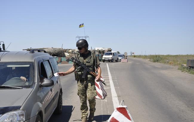 Пункти пропуску на Донбасі за добу перетнули понад 37 тис. осіб