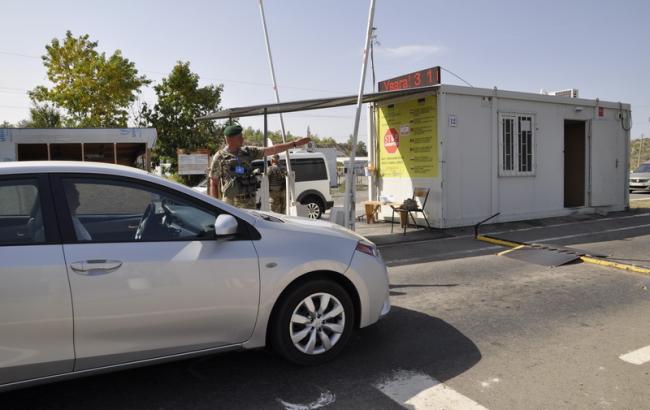 Пункти пропуску на Донбасі за добу перетнули майже 35 тис. осіб