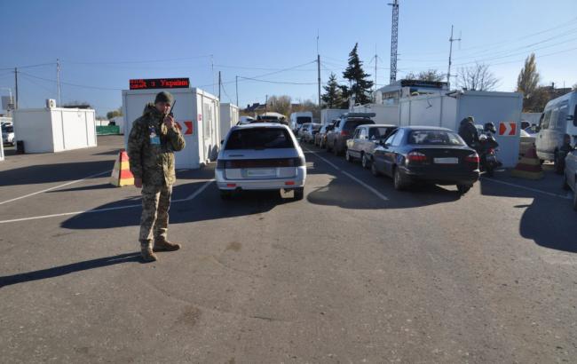 Пункти пропуску на Донбасі за добу перетнули понад 44 тис. осіб