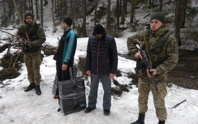 На границе с Румынией пограничники помешали 2 попыткам контрабанды сигарет