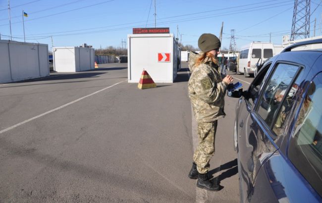 На Донбассе до сих пор закрыты два пункта пропуска