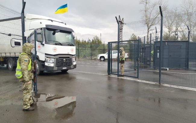 Більше 100 тонн продуктів: на Донбас доставили чергову гуманітарну допомогу