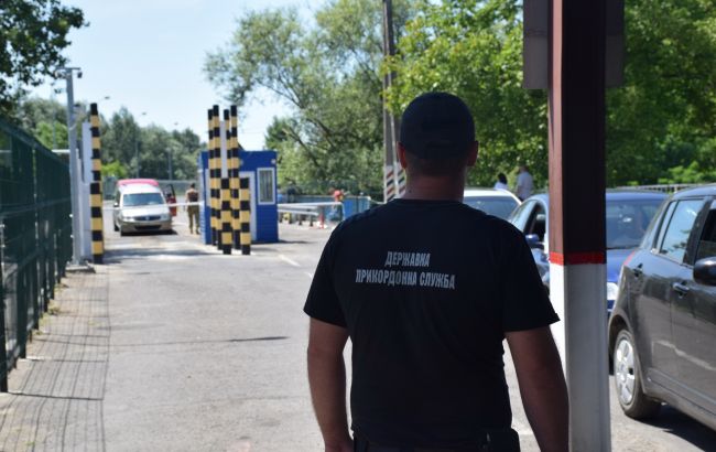 Украина запрещает въезд автомобилям на приднестровских номерах