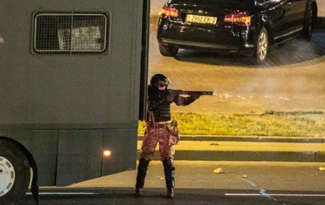 В Минске возобновились столкновения, силовики применили оружие