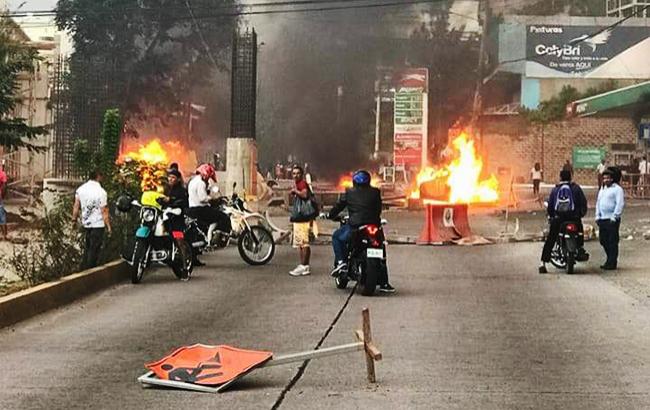В Гондурасе объявлен комендантский час из-за протестов после выборов
