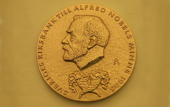 Объявлены лауреаты Нобелевской премии 2017 года по медицине