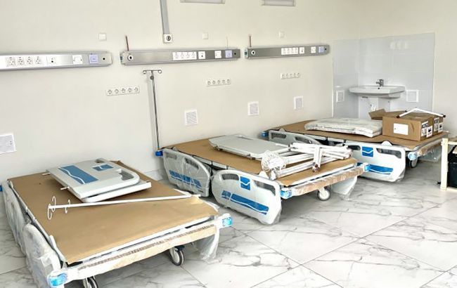 Харьковская ОГА выделила 1 млн грн на ремонт отделения больницы, об открытии которого уже отчиталась