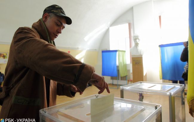 Названы топ-5 областей, из которых изменили место голосования