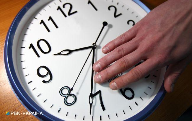 Перевод часов не отменили: стала известна причина
