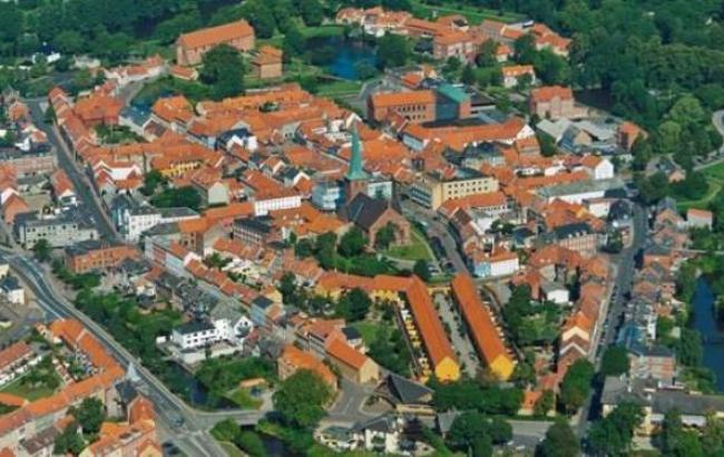 Беженец угрожает взорвать центр для мигрантов в Дании