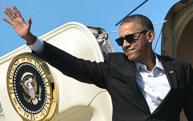 Обама підшукає роботу через LinkedIn