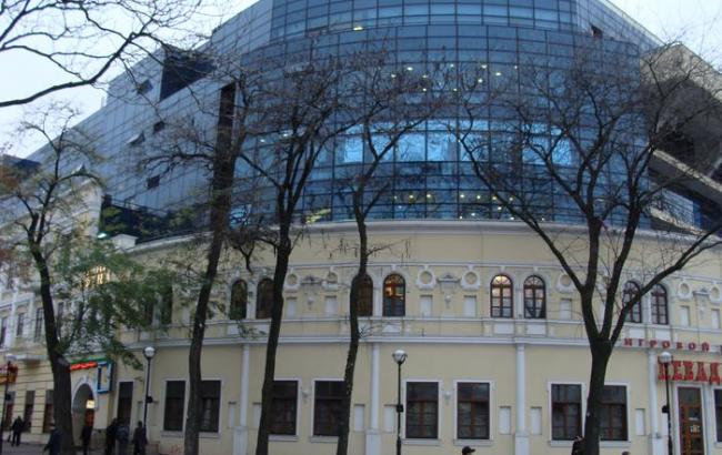 В ТЦ Одессы бросили "коктейль Молотова", есть пострадавшие