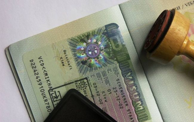 Число отказов в визах гражданам Украины в 2014 г. увеличилось, - Еврокомиссия