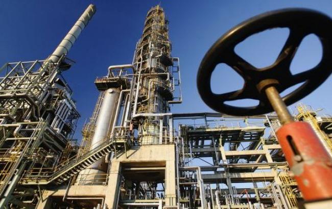 Цена нефтяной корзины ОПЕК впервые за шесть недель упала ниже 50 долл./баррель