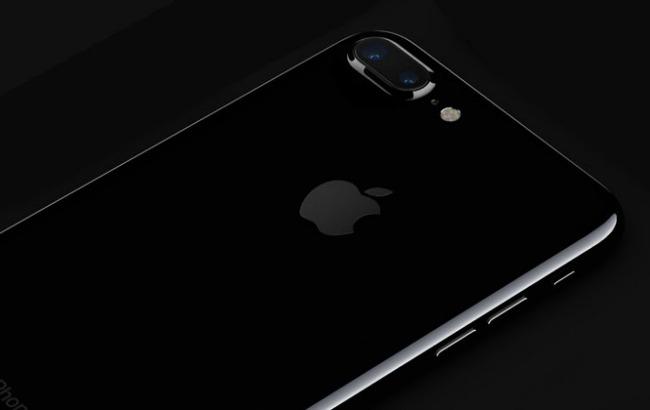 Apple розкрила недолік iPhone 7 кольору "чорний онікс"