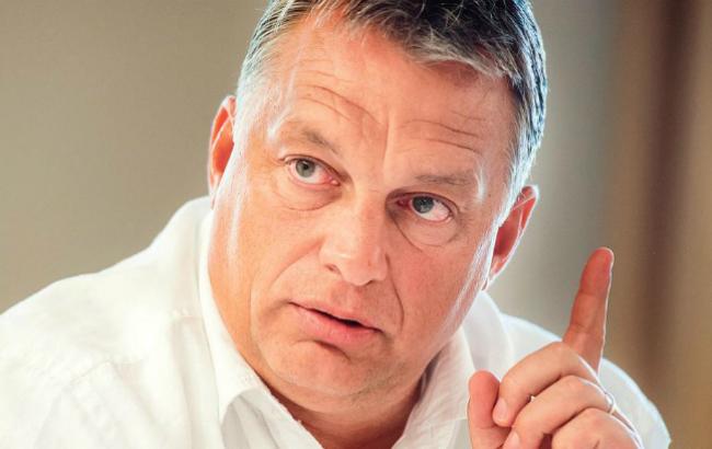 Венгрия по отношению к беженцам руководствуется здравым смыслом и "шенгеном", - Орбан