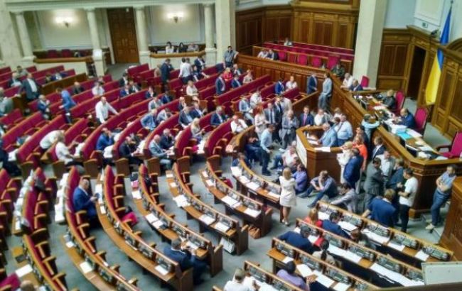 Рада сегодня рассмотрит блок вопросов правоохранительной деятельности