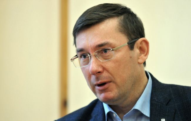 Луценко: БПП не підтримає відставку Абромавічуса до відставки Кабміну