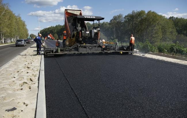 Таможня в 2016 направила на ремонт дорог более 850 млн гривен