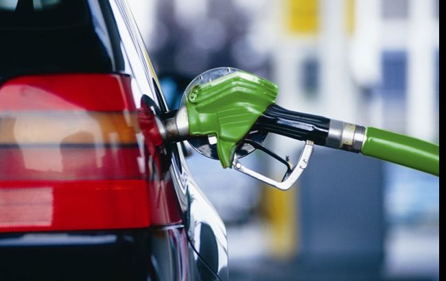 Цены на АЗС в Киеве 7 декабря практически не изменились