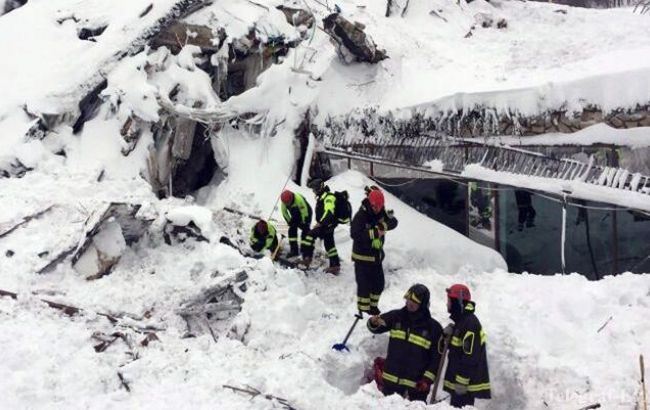 Лавина в Италии: количество жертв возросло до 24