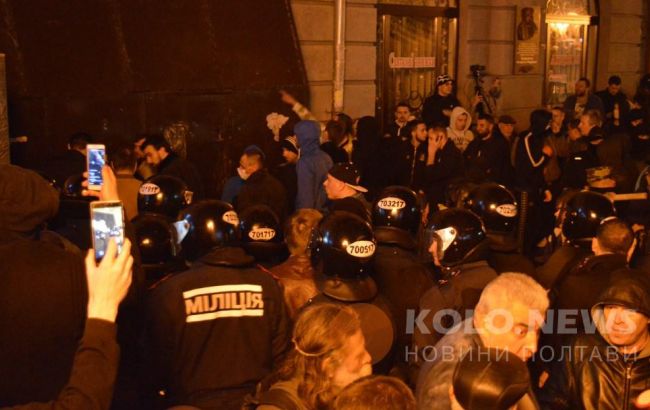 Митинг против застройки в Полтаве: три человека ранены, еще 8 задержаны