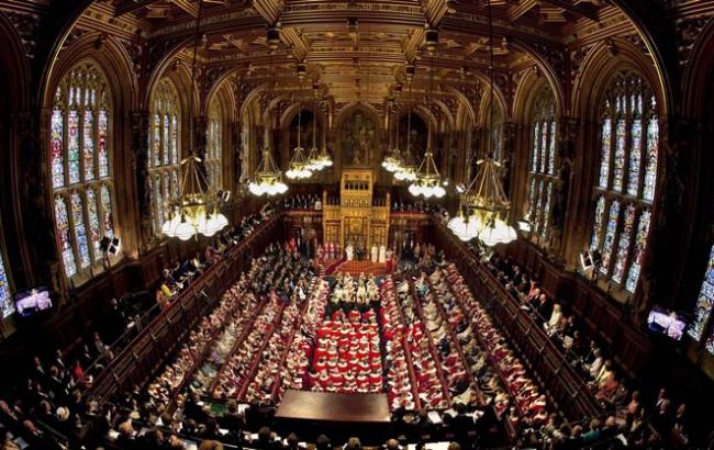 У Британії прийняли поправки в законодавство про початок процедури Brexit