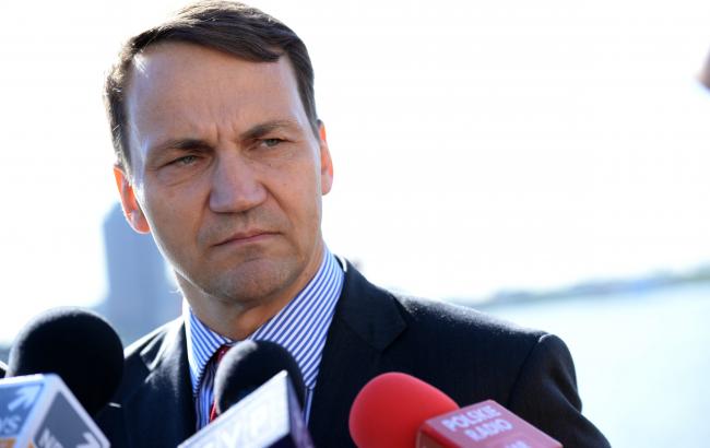 Спикер Сейма Польши и трое министров правительства уходят в отставку