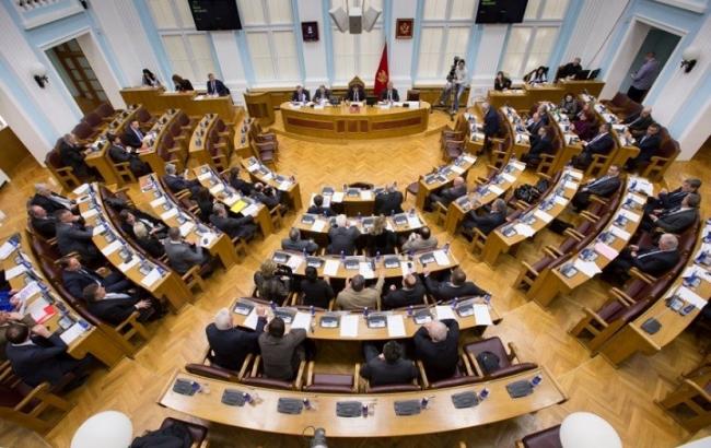 Парламент Черногории лишил лидеров пророссийской оппозиции иммунитета