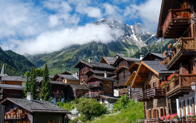 Альпийские каникулы. Как отправиться в Швейцарию осенью: цены на авиа и автобусные туры
