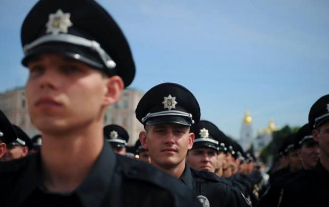 Патрульная полиция за сутки получила более 1,7 тыс. сообщений о правонарушениях