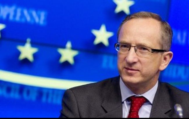 Томбінський: Захід занепокоєний ситуацією з блокадою російських фур