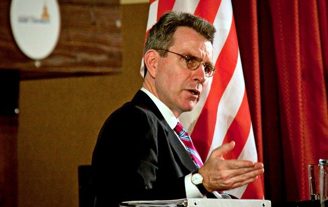Посла США Пайетта могут отозвать из Украины уже в мае