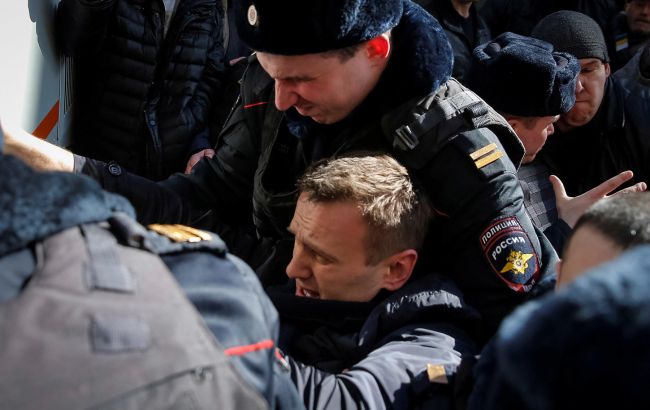 В акции против коррупции в Москве учавствуют 8 тыс. человек, - полиция