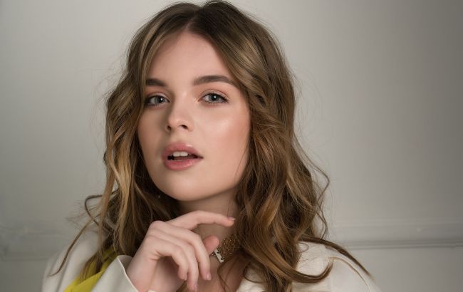 Переможниця Х-Фактора 10 Еліна Іващенко представить Україну на Слов'янському базарі