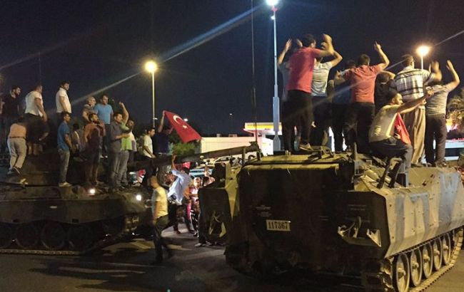 В Турции после попытки госпереворота были задержаны более 113 тыс. человек