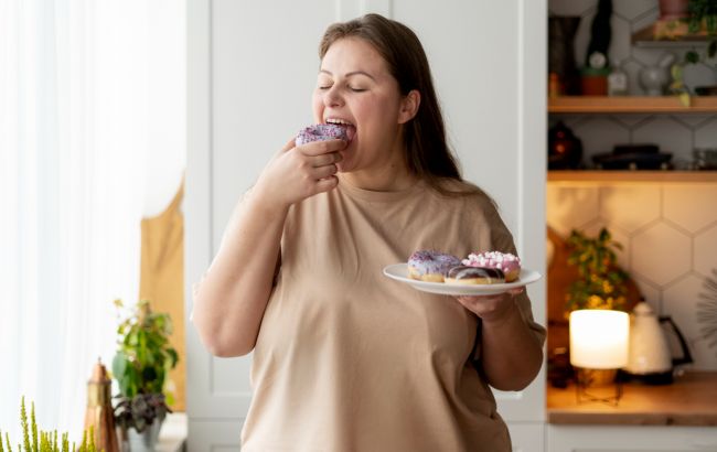 Не лише погладшаєте. Ось що станеться, якщо їсти багато цукру