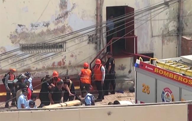 В Перу произошел пожар в исправительном центре для подростков, есть погибшие