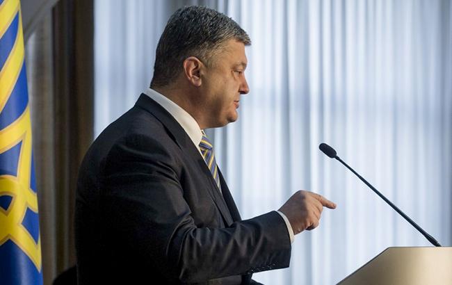 Порошенко назвал украинско-американские учения "Си Бриз" ответом на гибридную войну