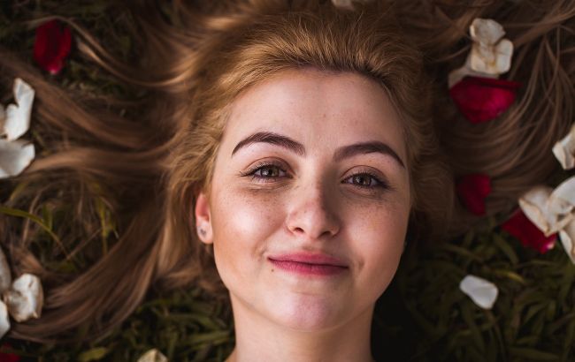 Как ухаживать за проблемной кожей лица: важные правила и запреты от дерматолога