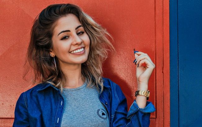 Як відновити пошкоджене волосся: ефективні та недорогі способи