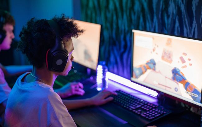 Скільки оперативної пам'яті потрібно для комфортного геймінгу у 2025 році