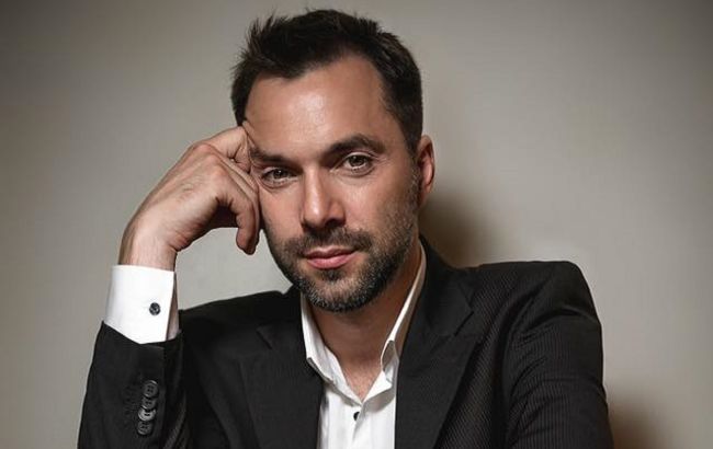 Кто такой Арестович и кем он был до назначения в ТКГ: интересные факты из биографии