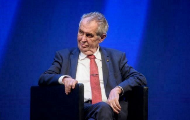 Президент Чехии предложил Польше помощь в защите границе от мигрантов