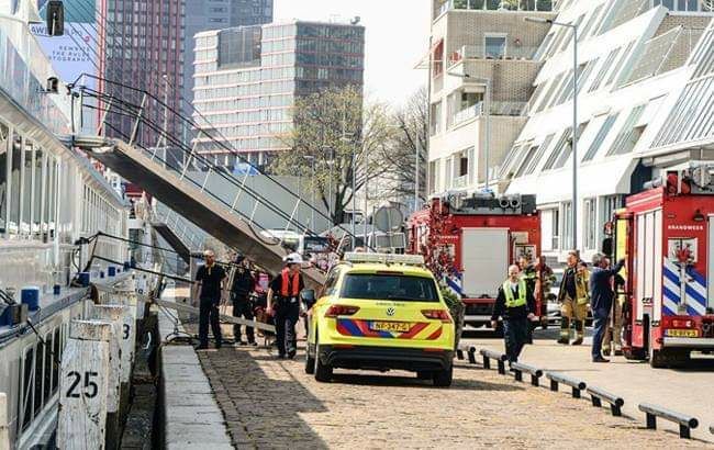 В Нидерландах столкнулись корабли, есть пострадавшие